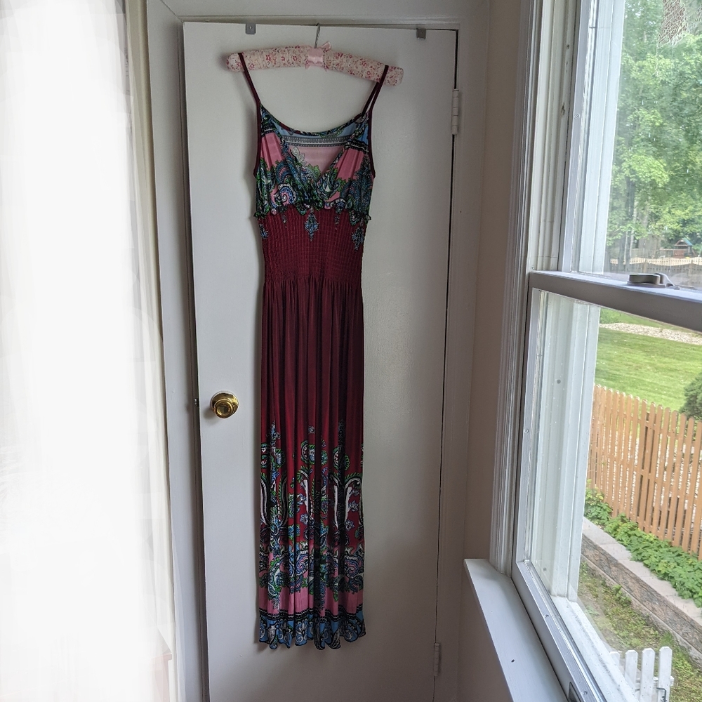 Beautiful summer dress - Picture 2 of 3